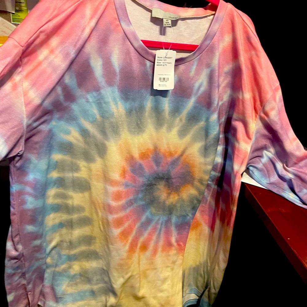 Tye Dye long sleeve to new with tags